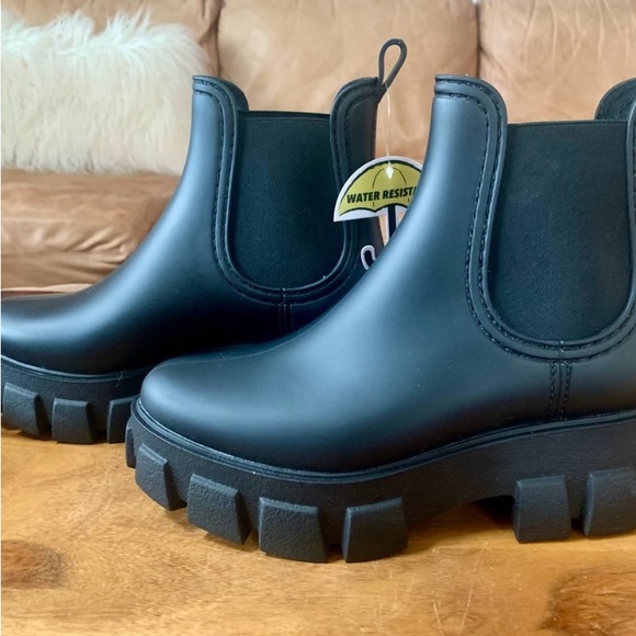 JEFFREY CAMPBELL Black Chelsea Rain Boots - Picture 4 of 6